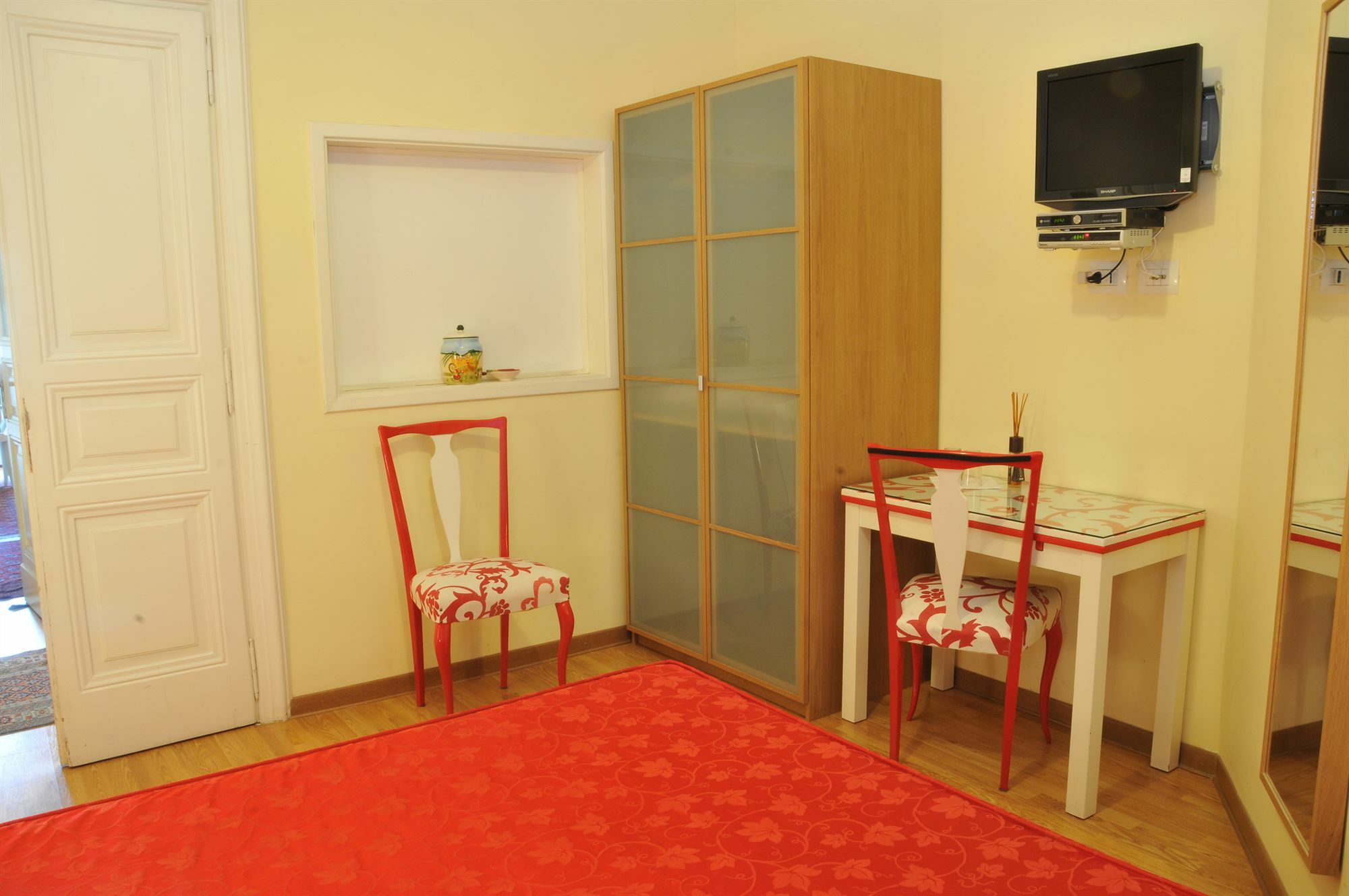Hotel Alessandro Iii